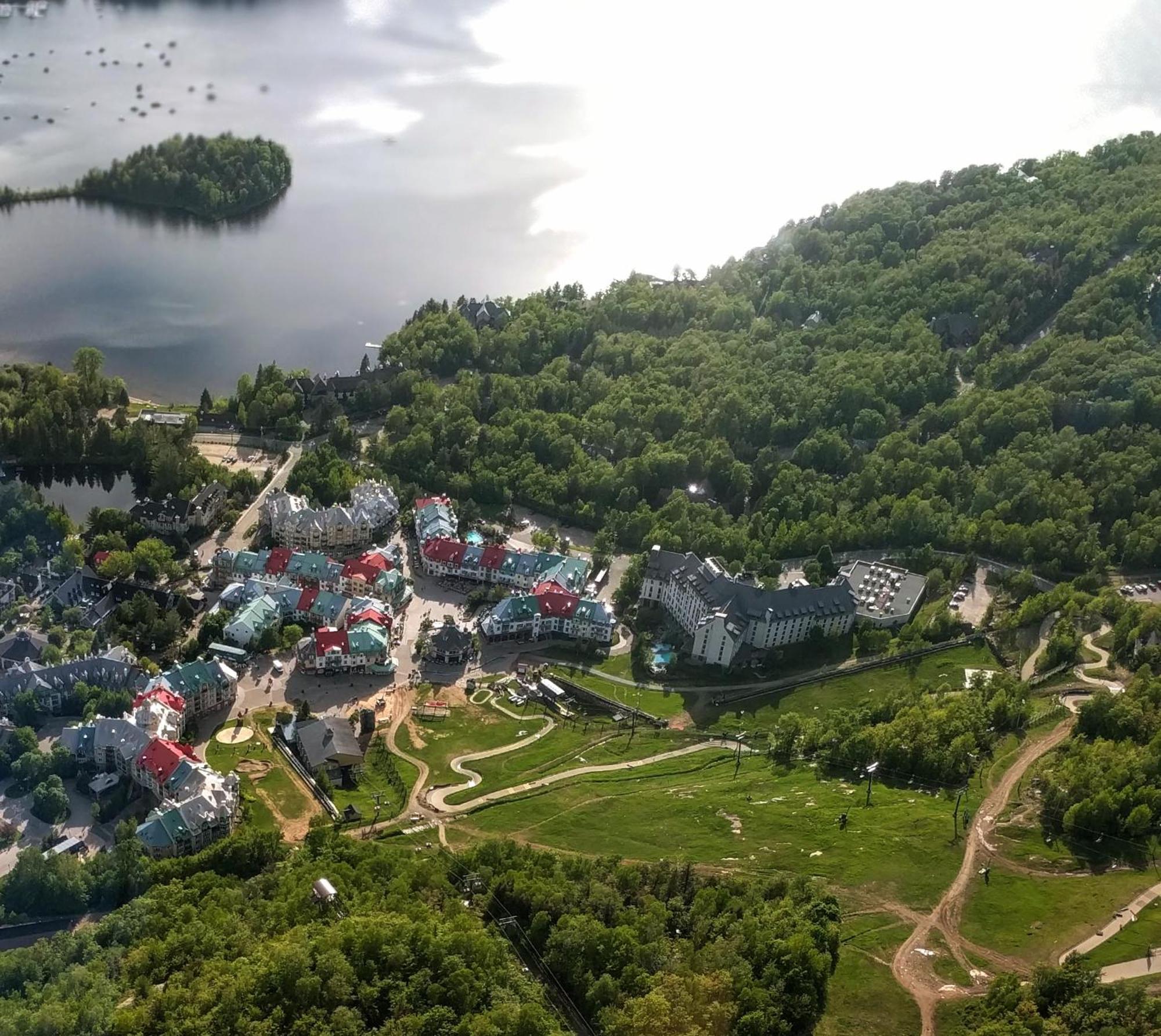 Отель Le Westin Tremblant Мон-Трамблан Экстерьер фото